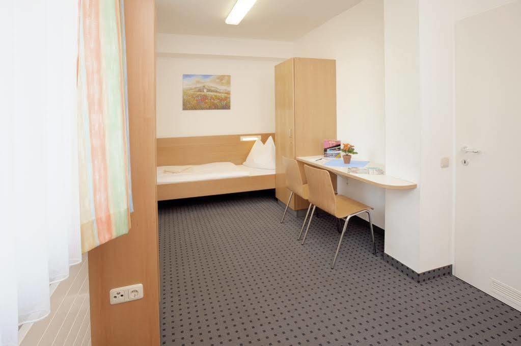 Jugendgaestehaus Linz Exteriör bild